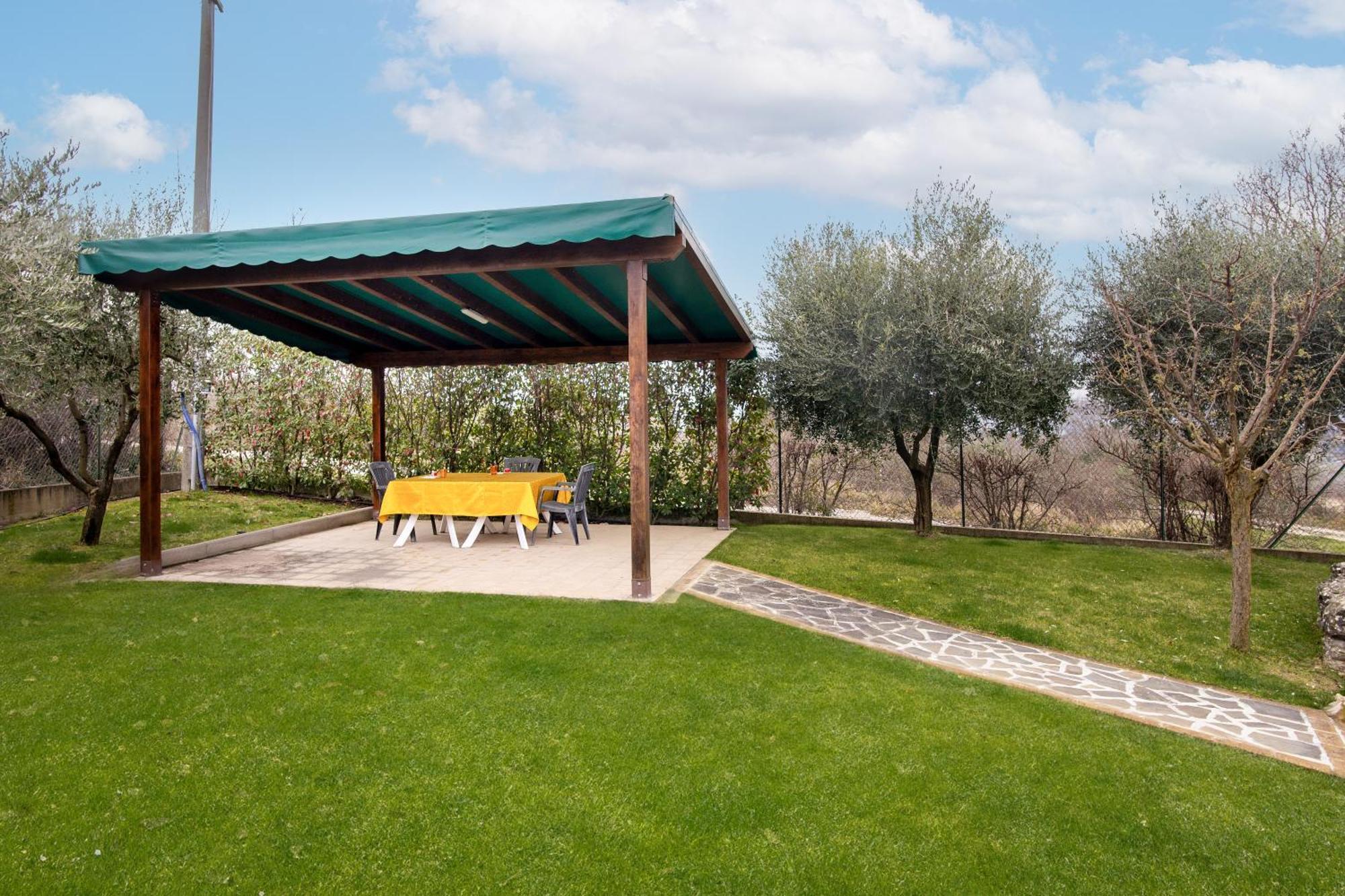 Valfabbrica Casavacanzelemore - Casa Zoe מראה חיצוני תמונה